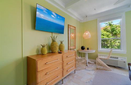 Palm Beach Island Condominiums - Photo 57