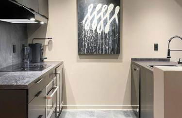 Luxury Warehouse District Condo - Foto 18