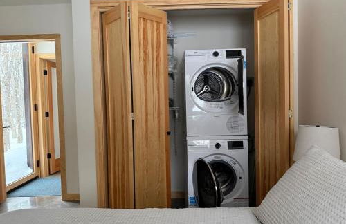 Distinctly modern cabin on quiet Northwoods lake - Foto 22