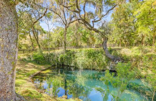 Tranquil Suite with Porch Less Than 2 Mi to Cedar Lakes! - Foto 34