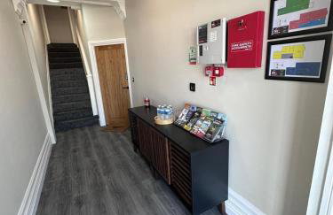 Stunning 2 Bedroom Sea View Apartment With Parking - Foto 5