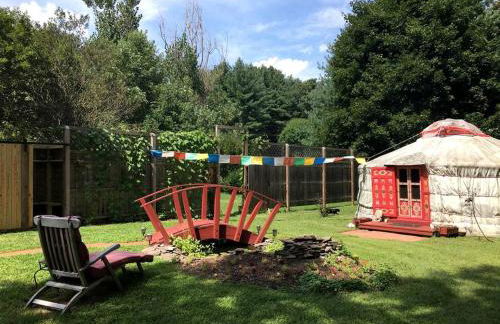 Authentic Mongolian Yurt for a Serene Healing Retreat in Saratoga Springs, New York - Foto 15