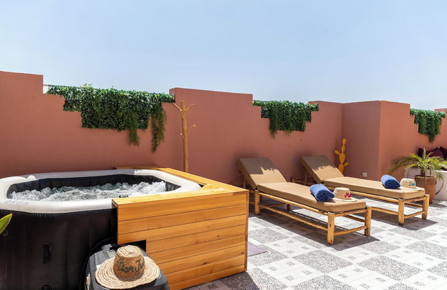Riad Dar JuMa Marrakech Suites:Jacuzzi - Piscine & Spa - Photo 36