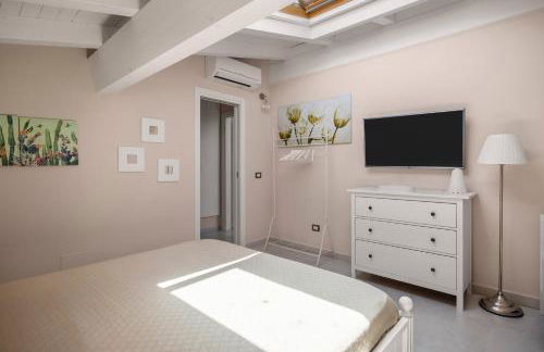 Luxury Panoramic Loft with heated pool near Catania, Taormina, the Sea and Mount Etna by SicilianRelaxingHomes - Foto 18