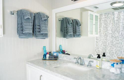 New Quiet Studio Near Atrium Health with 24-7 Gym - Foto 6