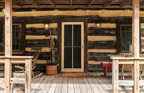 Historic Restored Farmhouse with Cowboy Cauldron Fire Pit Near Ice Mountain, Capon Bridge, West Virginia - Foto 44