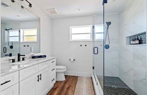 Putting Green - Heated Pool - Jupiter Escape - Photo 20