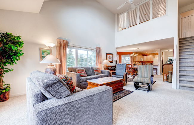 Bay Club Town Homes by CRMR - Foto 21