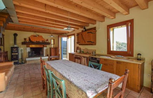 Awesome Home In Miane With Wifi - Foto 6