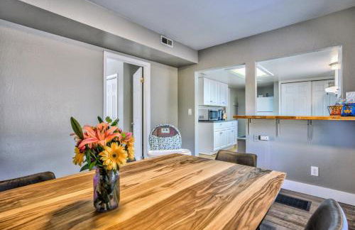 The Vibrant Victorian Hot Tub & Fire Pit in OCC - Foto 13