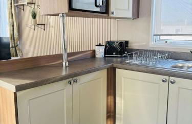 Haven Holiday Park, Kent Coast - Photo 12