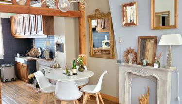 Parking Privé -Le VALENTIN -Coeur Historique -La Clef de Honfleur - Foto 1