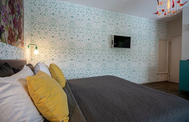 Neon Nights - Foto 5