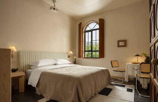 Golden Age Hotel - Photo 58