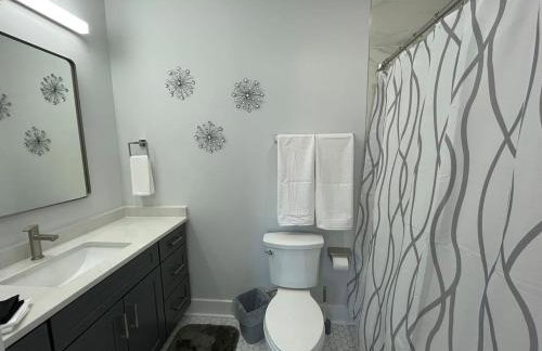 Luxury 4 Bedroom 5 Bath Townhome Downtown Indpls 2226 - Foto 41