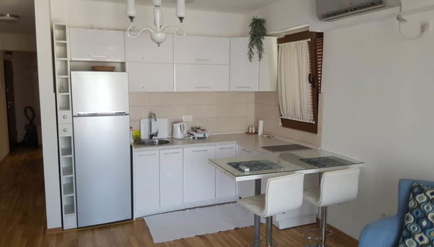 Stay In Budva 4 - Foto 5, Cocina privada