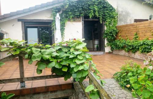 Casa con jardín y terraza privados, cerca del mar - Foto 6