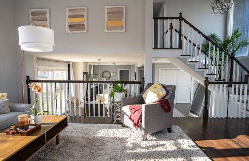 Modern Luxury Family Getaway Near Beach Casinos - Foto 35