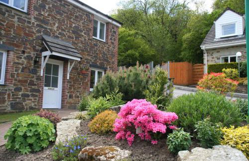 Crylla Valley Cottages - access to pool, gym, spa and more - Photo 3
