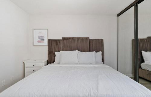 Charming 3BR - Prime Northwood Location - Foto 24