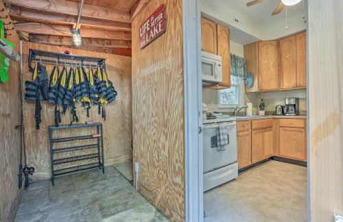 Spacious Lakefront House With a Private Dock - Foto 12