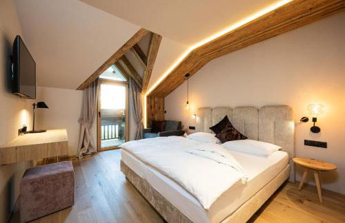 myLoisl Apartments - Photo 58