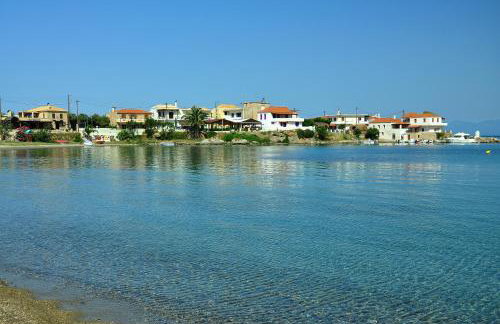 Lakonia Bay Apartments - Photo 21