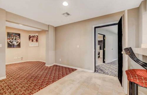 Villa with Pickleball - BB court - Pool - Foto 62