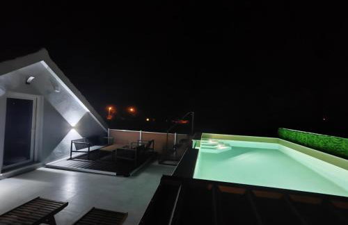 Modern penthouse Ivan with rooftop swimming pool and jacuzzi - Foto 2