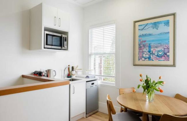Light-filled Renovated Villa, Walk to Ponsonby Road - Foto 17