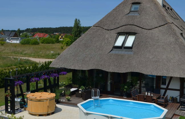 Holiday Home in Przew?oka With Forest - Photo 16