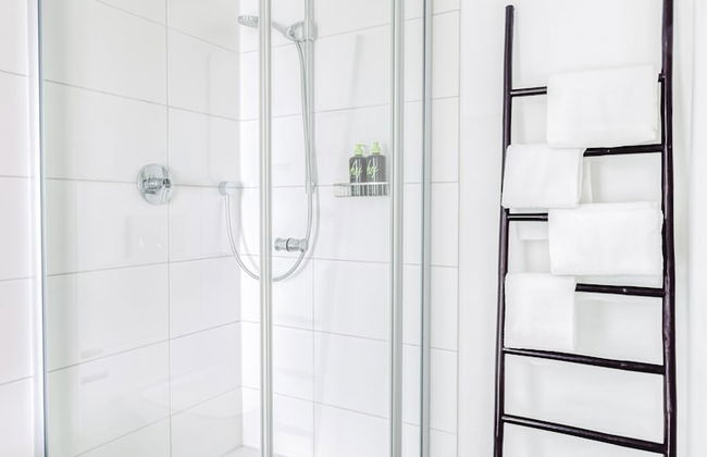 Limehome Augsburg - Foto 17