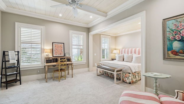 Short Walk To Beach Club, Close To Seaside 3br Home + Carriage House 3 Bedroom Home by RedAwning - Foto 2, Habitación