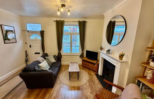 The Market Nook - Beverley - Photo 2