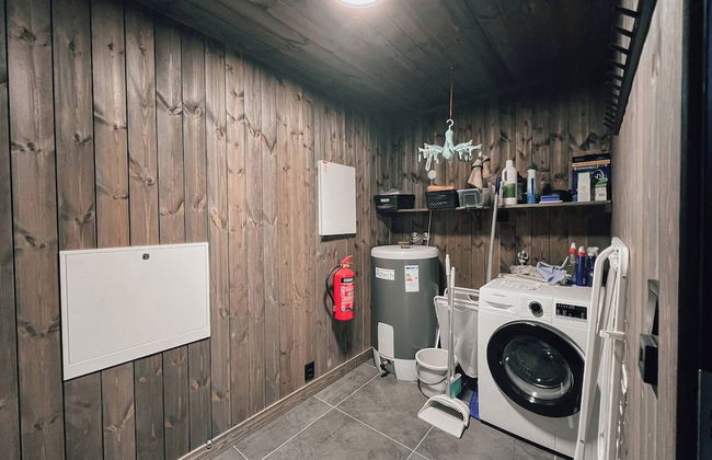 Modern Mountain Cabin - Outdoor Hot Tub - 8 Beds - Foto 37