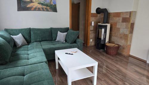 Marburg Apartment entspannter Erwin in ruhiger Waldrandlage mit Balkon und Kamin - Foto 2