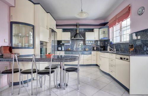 Chrysanthi Luxury Villa In Salakos, with Pool & Jacuzzi, Near Beach - Foto 6