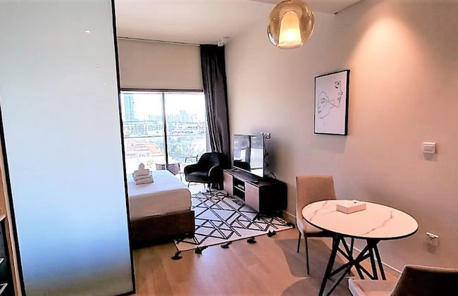 Park View Gorgeous Studio With Balcony - Photo 12