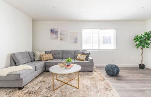 City Retreat Minutes to DT - Foto 1