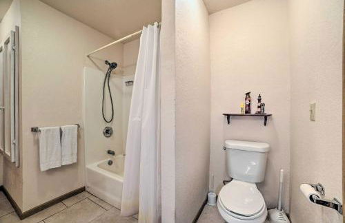 Cozy Cadillac Retreat Walk to Ski Resort! - Foto 17