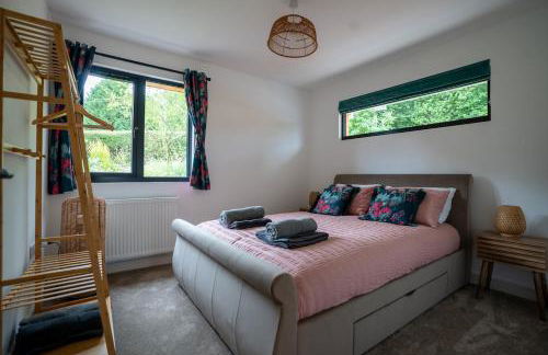 Modern Bungalow Views of Pen y Fan - Photo 4