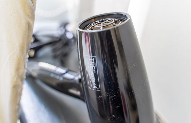 Spacious 1-bed Studio in Birmingham - Photo 17