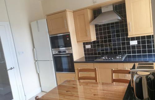 London Luxury Apartments 5 min walk from Ilford Station, with FREE PARKING FREE WIFI - Foto 67