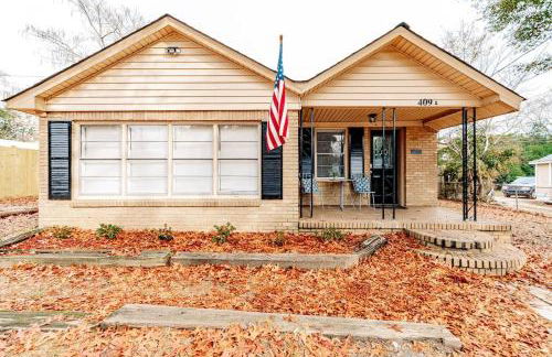 15mins to Downtown- Adorable on Taylor Both Units - Photo 7