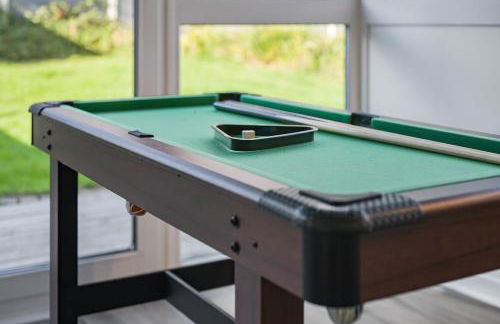 Stylish 4 Bed Trentham Retreat with Pool Table - Foto 11