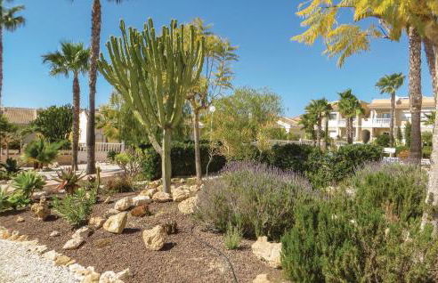 Stunning Home In Quesada-Rojales - Foto 11