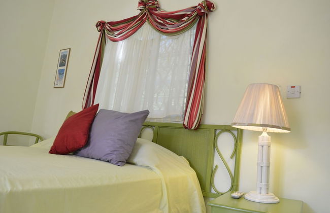 Sea Grove Villa - Photo 3