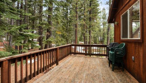 Truckee Pines Retreat - Game Room & Forest Views - Foto 5