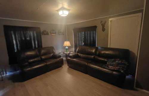 Rustic Cozy Cabin Getaway Close to Town - Foto 2