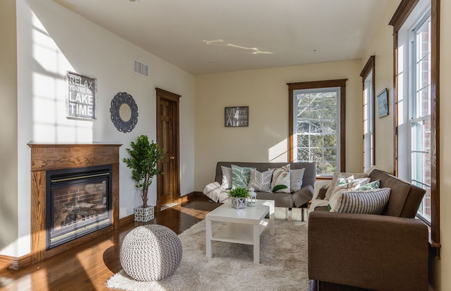 QuickStay Lake Simcoe Homestyle Cottage Private Beach - Foto 33